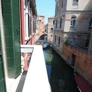Appartamento Sunny Canal A/c Wifi, Venezia